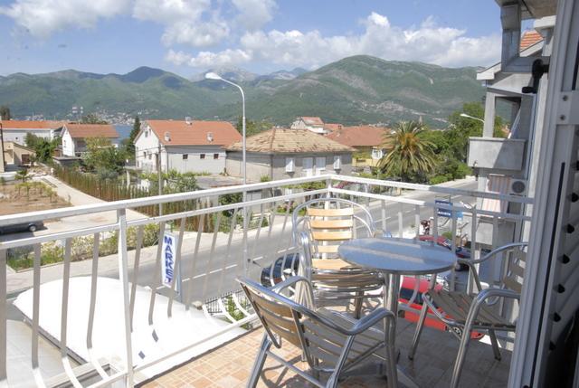 Apartments Dosljak Tivat Exteriör bild