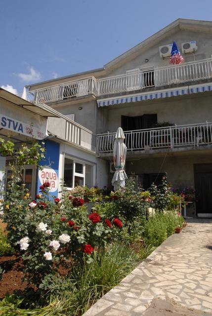 Apartments Dosljak Tivat Exteriör bild